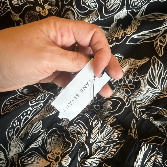 NWT Lane Bryant Black Shirred Scoop-Neck Tiered Maxi Dress Size 28 plus size - Picture 10 of 13